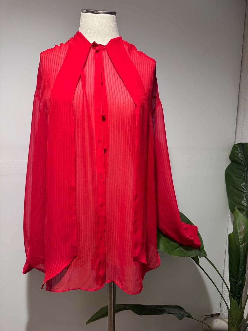 Babaton Red Sheer Pleated Long Sleeve Blouse Size Small Aritzia